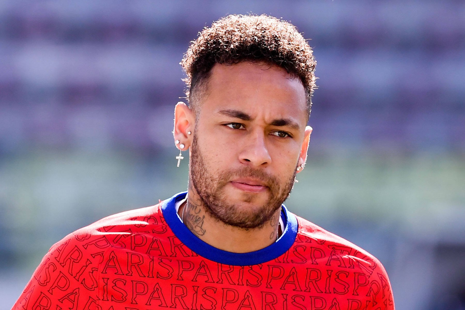Nike cắt hợp đồng với Neymar vì cáo buộc tấn công tình dục - Bóng Đá