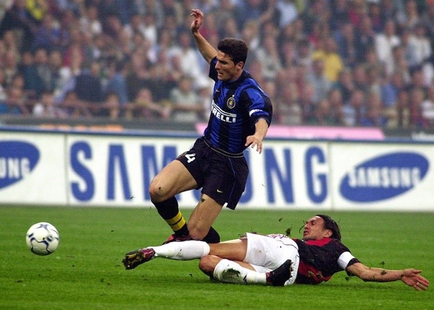 Từ tai nạn của Hùng Dũng: Khi Việt Nam thiếu hẳn những Nesta và Maldini - Bóng Đá