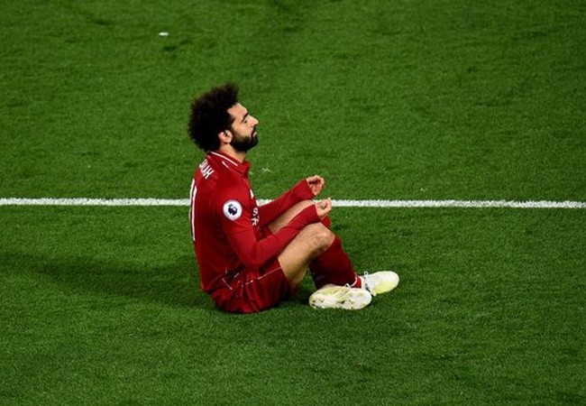 11 màn ăn mừng 'cực độc' của các siêu sao: Ấn tượng CR7; 'Nỗi đau' Man Utd - Bóng Đá