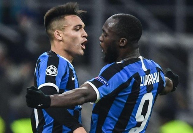 Conte phản ứng ra sao sau cú ra chân 'nhanh như điện' của Lukaku? - Bóng Đá