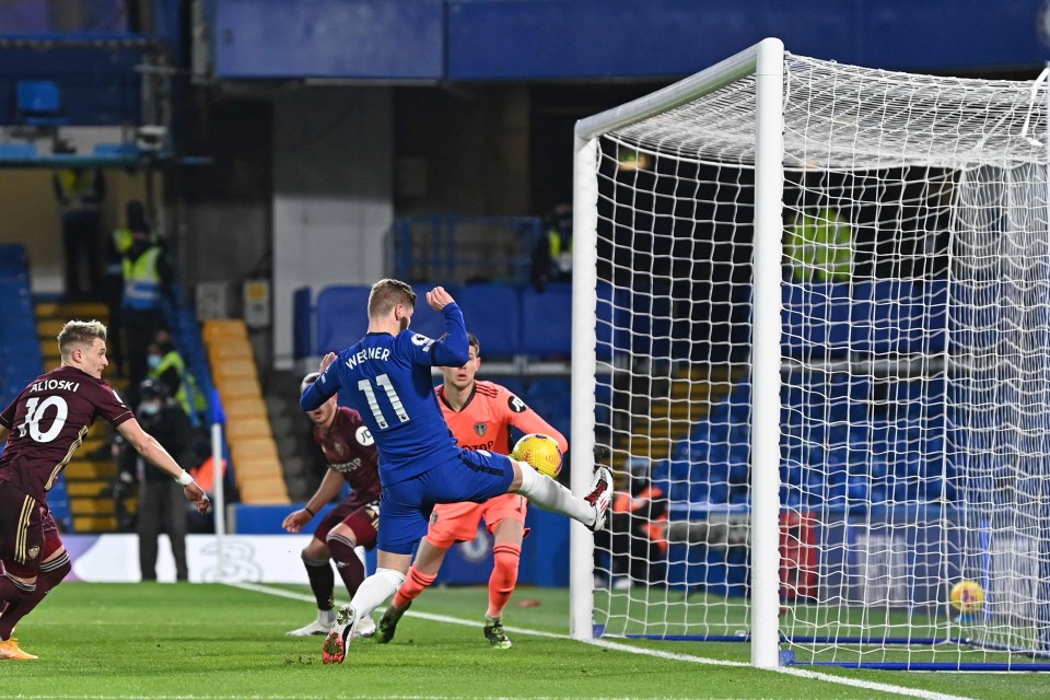 Timo Werner lại có pha bóng 