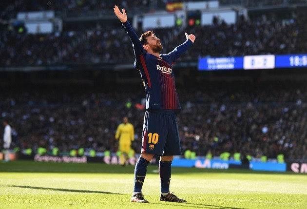ICONIC Lionel Messi taunted angry Real Madrid fans by celebrating in front of them during dominant Barcelona win as Cristiano Ronaldo watched on - Bóng Đá