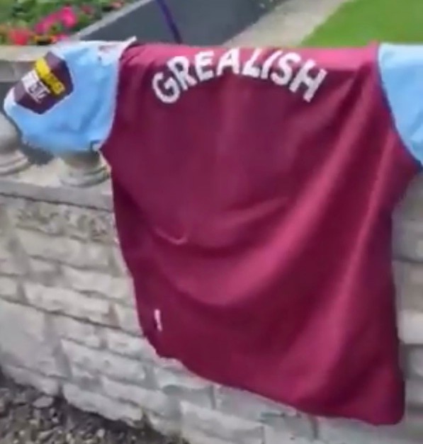 Bom tấn đắt kỷ lục có mặt ở Manchester, kiểm tra y tế hoàn tất - Bóng Đá