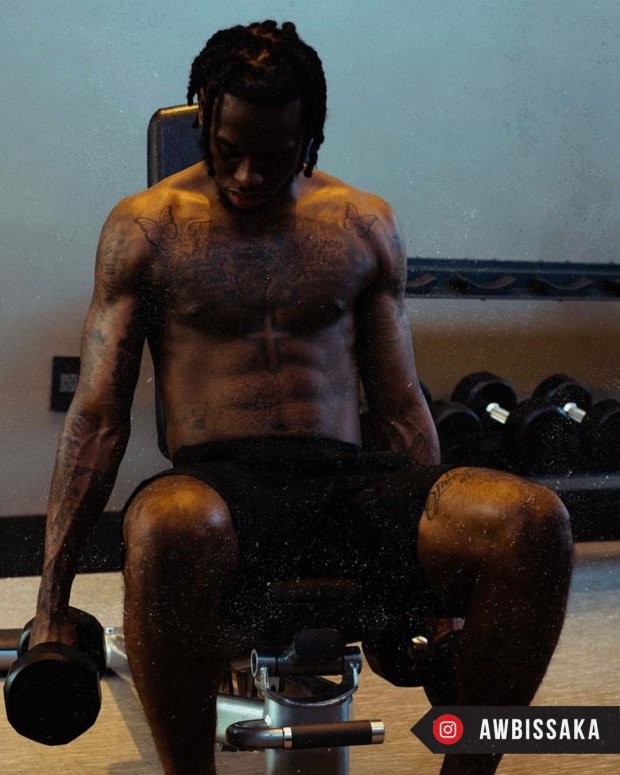 Hàng loạt sao M.U gây choáng với body 6 múi trước mùa giải mới - Bóng Đá