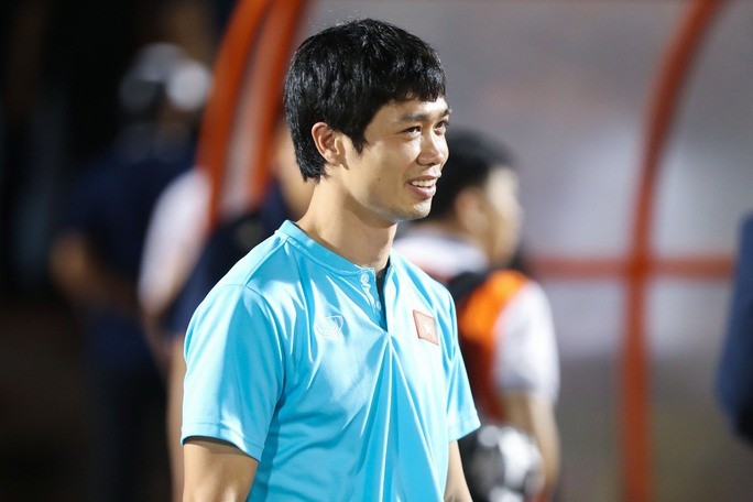 Khoảnh khắc Công Phượng gặp lại thầy cũ - Bóng Đá