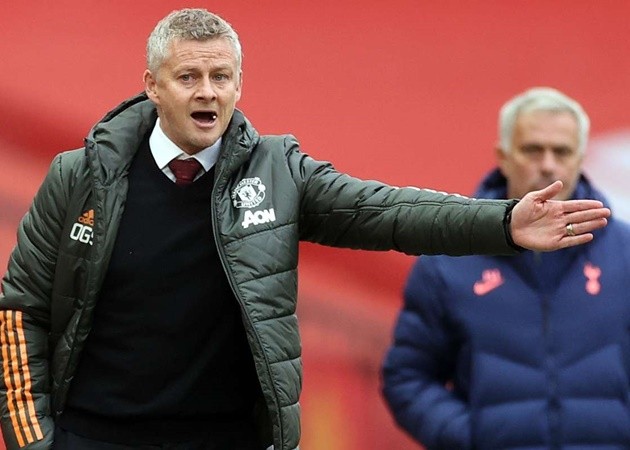 Cùng số trận dẫn dắt Man Utd, thế nhưng Ole hơn Mourinho ở điểm gì? - Bóng Đá