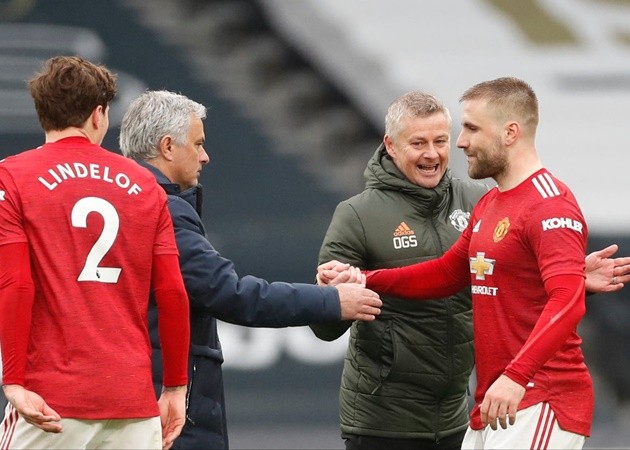 Cùng số trận dẫn dắt Man Utd, thế nhưng Ole hơn Mourinho ở điểm gì? - Bóng Đá
