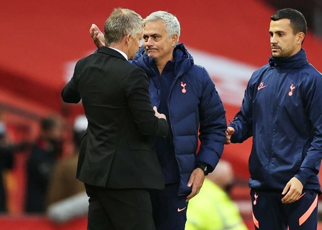 Cùng số trận dẫn dắt Man Utd, thế nhưng Ole hơn Mourinho ở điểm gì? - Bóng Đá