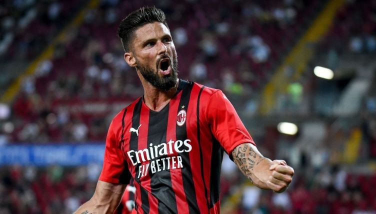 Watch: Ex-Chelsea star Olivier Giroud scores brilliant volley for AC Milan - Bóng Đá