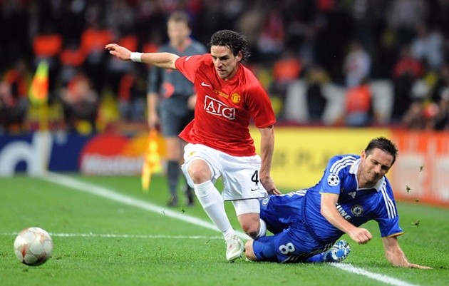 Bastian Schweinsteiger: One of many modern stars who made a career playing out of position - 10 cầu thủ đá sai vị trí - Bóng Đá