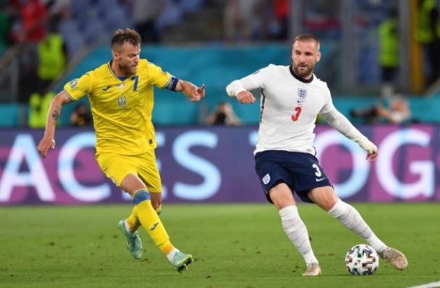 Luke Shaw khiến bình luận của Mourinho trở nên sáo rỗng - Bóng Đá