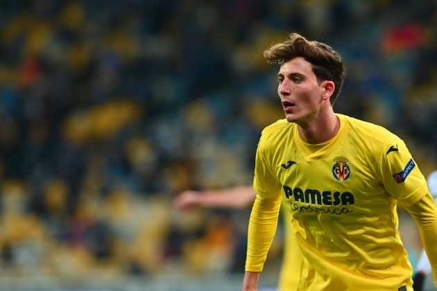 Man United contact Spanish star’s representatives amid La Liga side’s €50m release clause stance - Bóng Đá