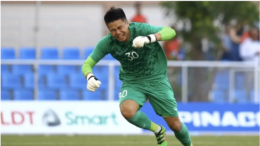 Nguyễn Văn Toản cản phá quả penalty: Không chỉ là 1 pha cứu thua thiên tài - Bóng Đá