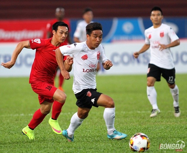 Vì 1 lý do, Huy Toàn đành chia tay SHB Đà Nẵng sau 12 năm gắn bó - Bóng Đá