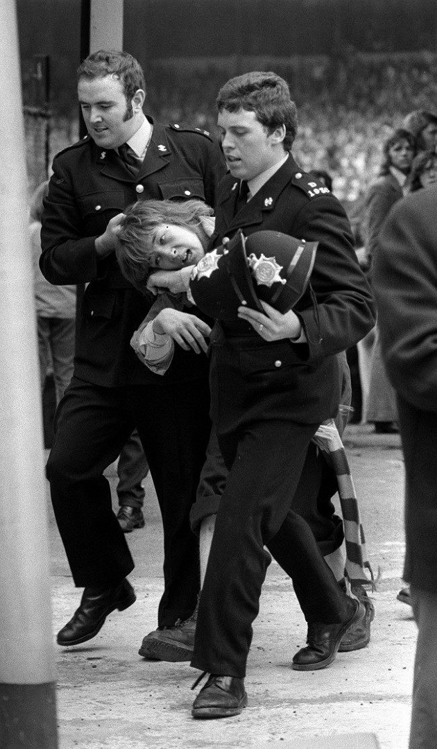 Red Army M.U - Bóng Đá