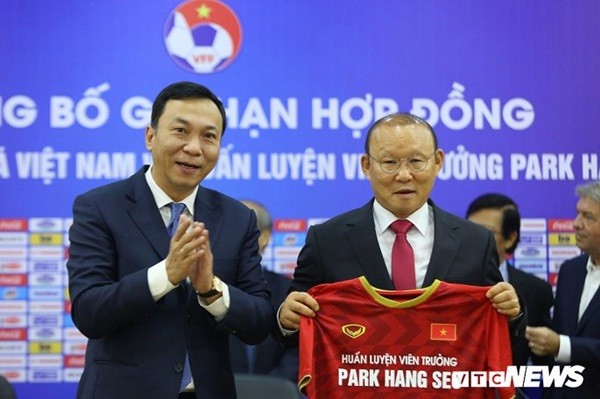 Thầy Park lên tiếng cảm ơn bầu Đức - Bóng Đá