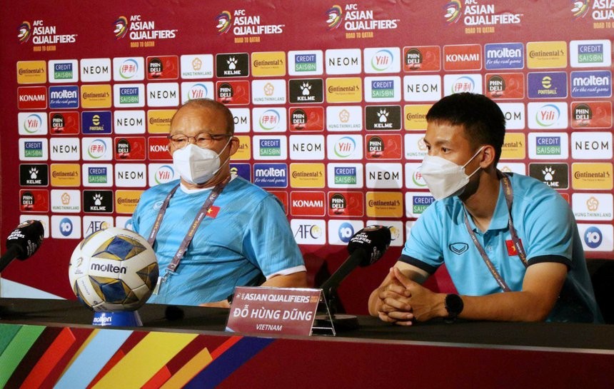 HLV Park: 'Tuyển Việt Nam sẽ kiếm một điểm trước Australia' - Bóng Đá