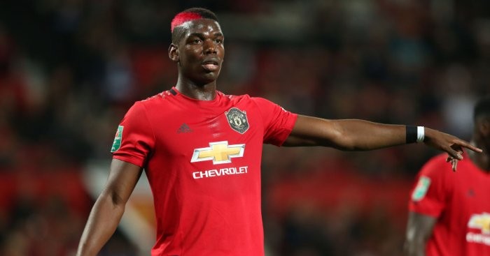 Ole Gunnar Solskjaer shrugs off Man Utd sack speculation as Red Devils return to training - Bóng Đá