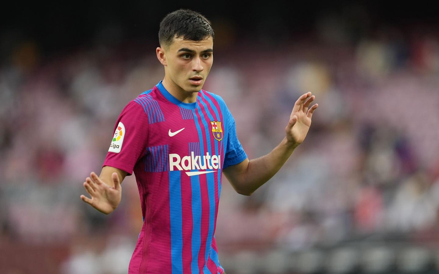 Pedri chỉ ra 3 cái tên sẽ cạnh tranh Golden Boy - Bóng Đá