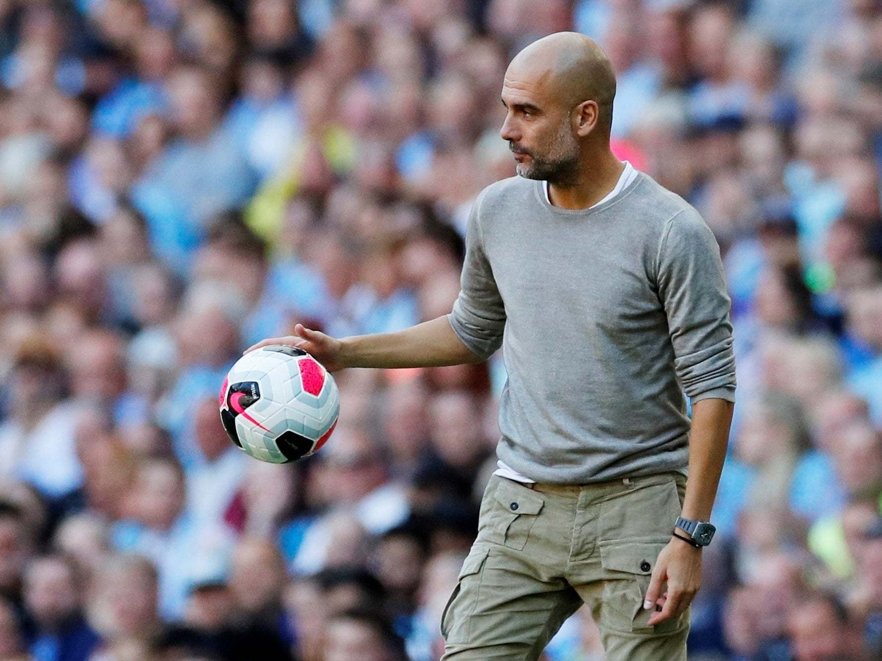 Pep Guardiola locked himself in his office after drawing with Everton in worst moment of his time in charge of Manchester City - Bóng Đá