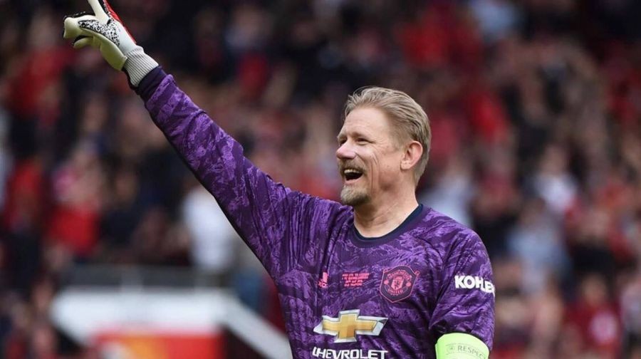 Peter Schmeichel blasts Man Utd squad - Bóng Đá