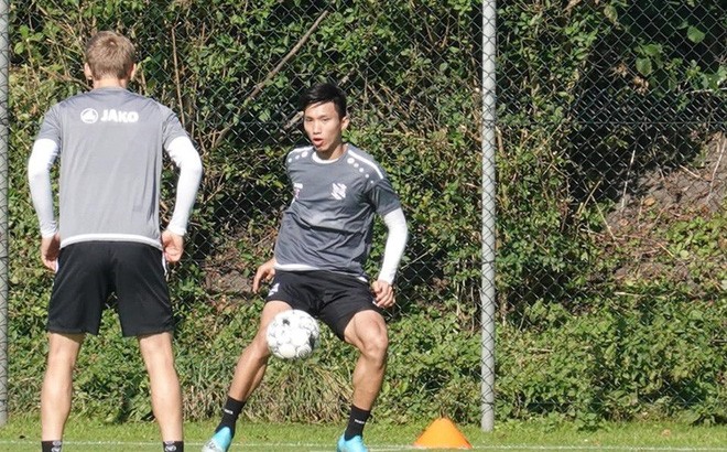 HLV Heerenveen: 'Văn Hậu rất cần thiết cho nửa sau của mùa giải' - Bóng Đá