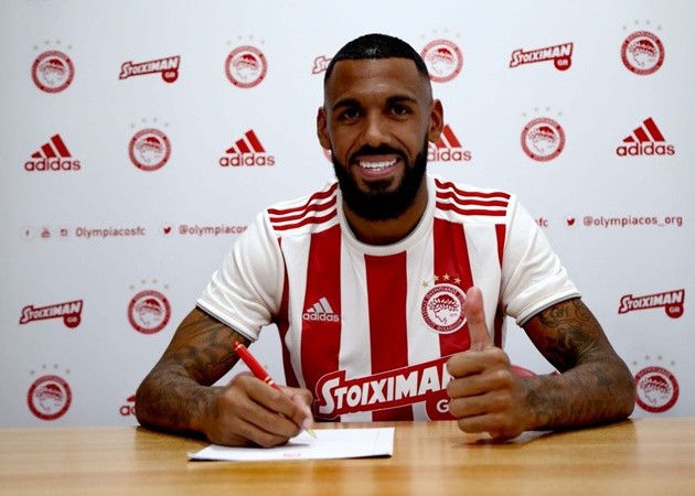 Từ Higuain đến 'Messi xứ Thổ: 10 thương vụ đáng chú ý nhất 2 tuần qua - Bóng Đá