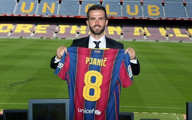 Chelsea toan tính thế nào trong thương vụ Miralem Pjanic - Bóng Đá