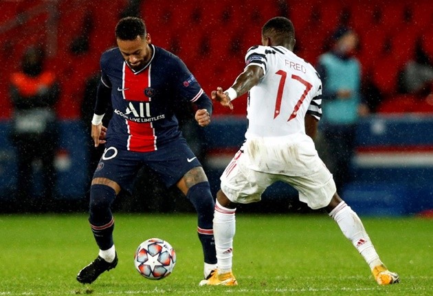 Solskjaer đã tìm ra 'chất keo' giúp tuyến giữa Man Utd kết dính hơn - Bóng Đá