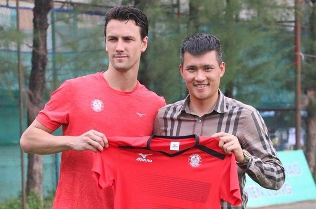 Dàn sao 'sớm nở tối tàn' của Man Utd: Kẻ lưu lạc, người sang V.League - Bóng Đá