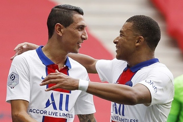 Di Maria khóc nức nở trong vòng tay Mbappe, Neymar - Bóng Đá