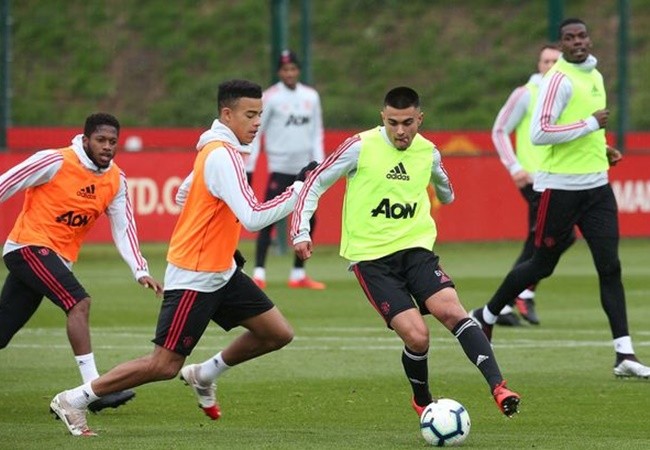 10 'ngọc thô' Solskjaer vừa gọi, ai đủ sức nối gót Greenwood và Williams? - Bóng Đá