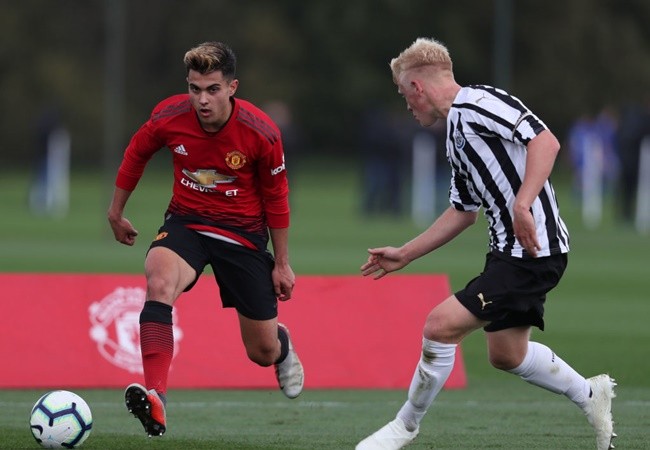 Dàn 'ngọc quý' Man Utd đấu Astana và số áo như 'game FIFA' - Bóng Đá