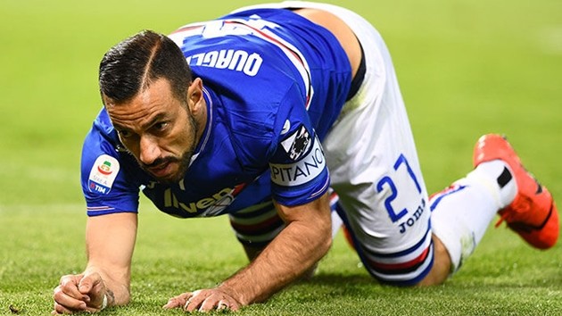 10 khoảnh khắc ấn tượng trên sân cỏ Serie A vào đêm qua: Ánh mắt gầm ghè của Ribery - Bóng Đá