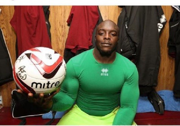 From football to WWE: Akinfenwa bomber deals with Vince McMahon - Bóng Đá