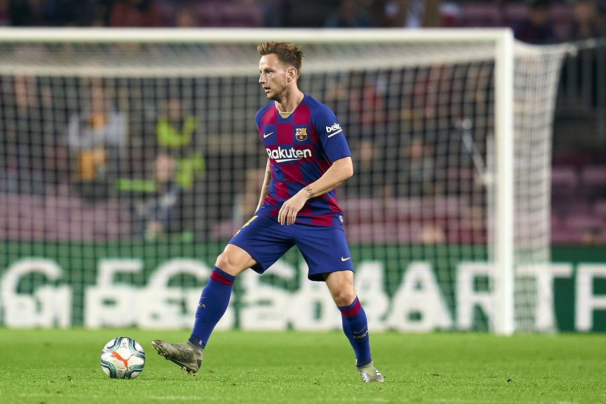 ‘I wouldn’t let him go’ – Barcelona legend warns club allowing stalwart to leave could be mistake - Bóng Đá