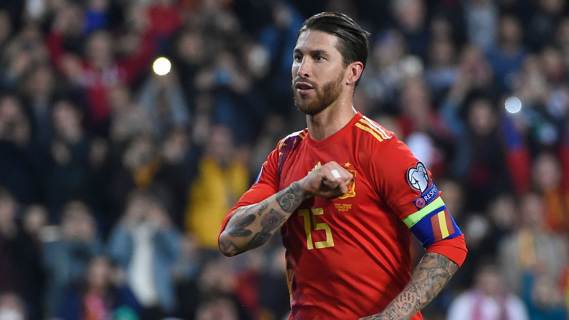 Real Madrid: Fans praise Sergio Ramos after breaking Spain’s all-time appearance record - Bóng Đá