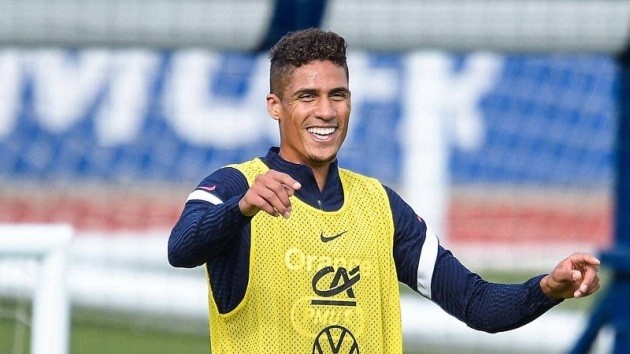 Duncan Castles  Man United still hold interest in signing Jules Kounde - Bóng Đá