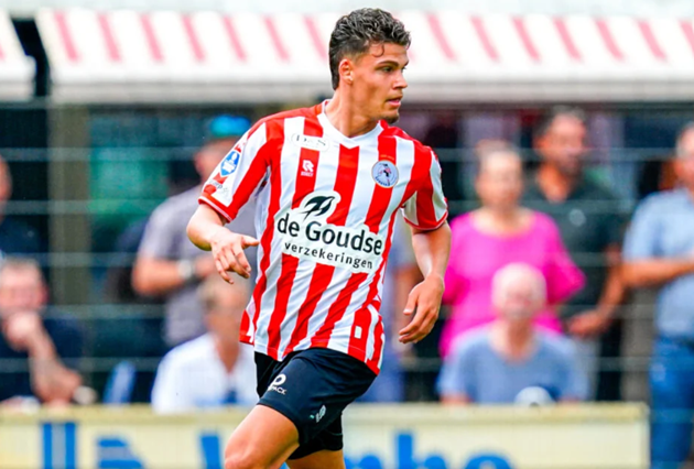 Arsenal chuẩn bị gọi lại trung vệ tài năng - Bóng Đá