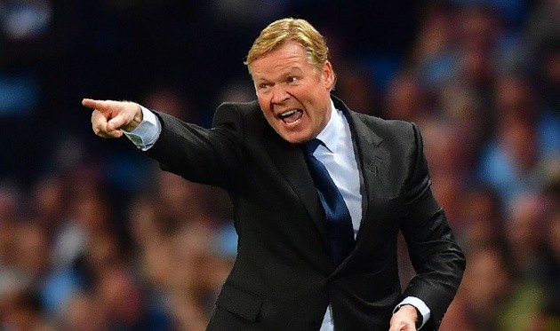 Barca sa đọa, Koeman lập tức làm 