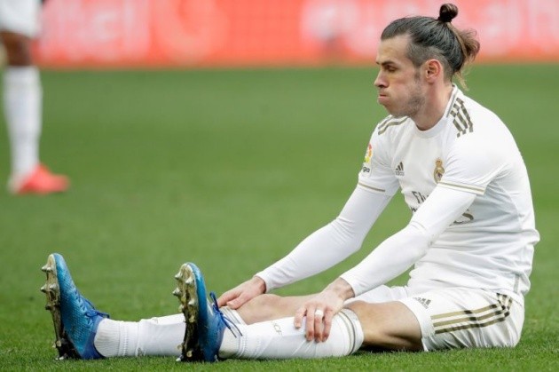 Bale and Zidane's awkward reunion - Bóng Đá