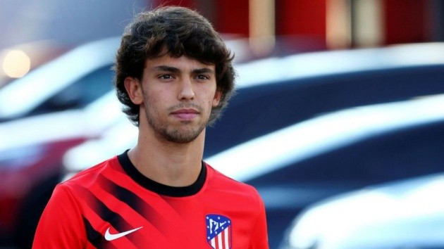 Three steps Joao Felix must take in order to emulate Griezmann at Atletico Madrid - Bóng Đá