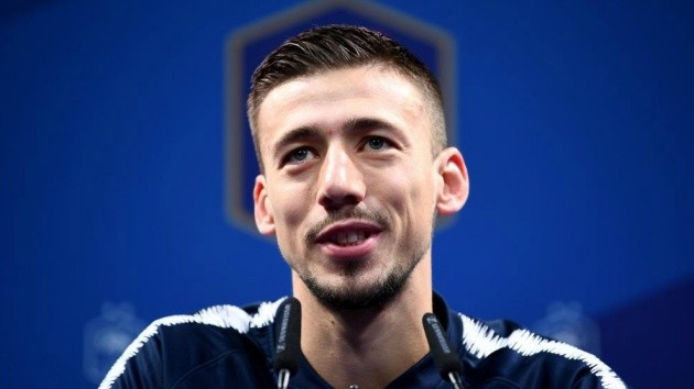 Barcelona's defence is becoming laughable - Bóng Đá