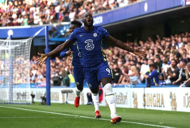 Lukaku thắp sáng cuộc đua khốc liệt ở Ngoại hạng Anh - Bóng Đá
