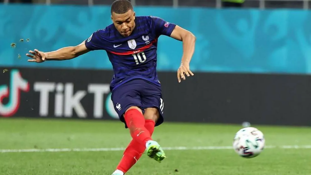 Mbappe's big decision - Bóng Đá