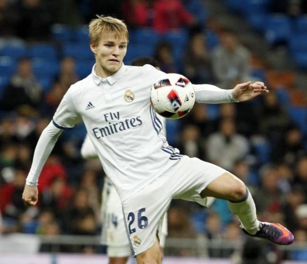 Jovic trains with the group and Odegaard is ready for trip to Real Sociedad - Bóng Đá