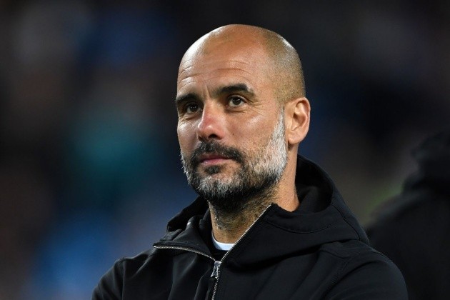 Man City lại bay cao nhờ 