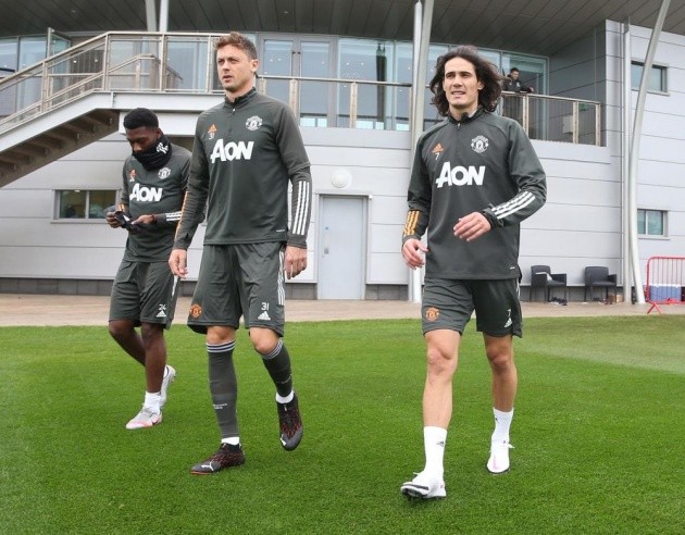 Three things spotted in Edinson Cavani's first Manchester United training session - Bóng Đá
