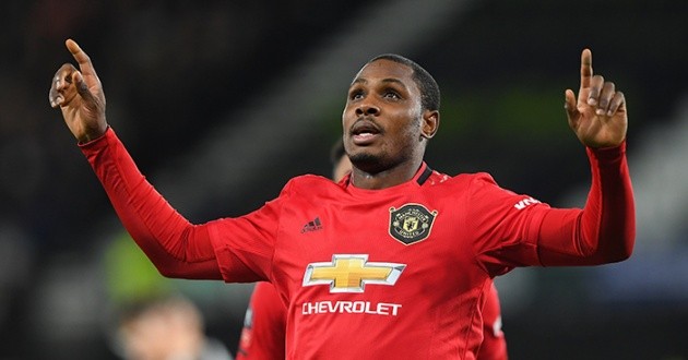 Không phải Pogba, đây là 6 cái tên có tương lai mù mịt ở Man Utd - Bóng Đá