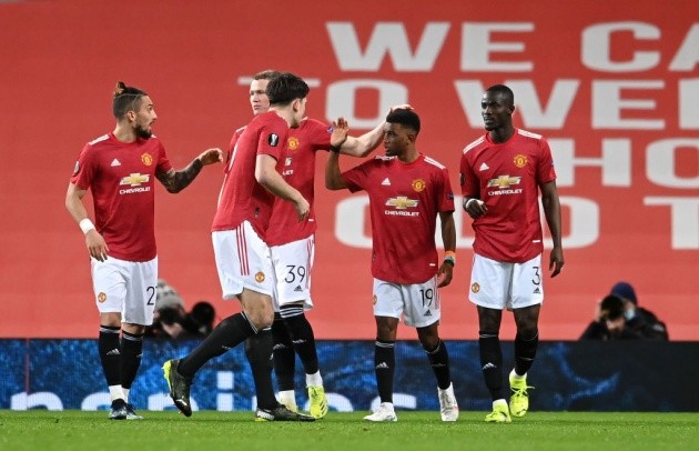 Khiến Milan ôm hận, 